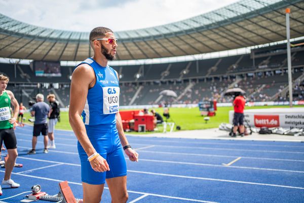 Kevin Ugo (TV Wattenscheid 01) ueber 200m waehrend der deutschen Leichtathletik-Meisterschaften im Olympiastadion am 26.06.2022 in Berlin